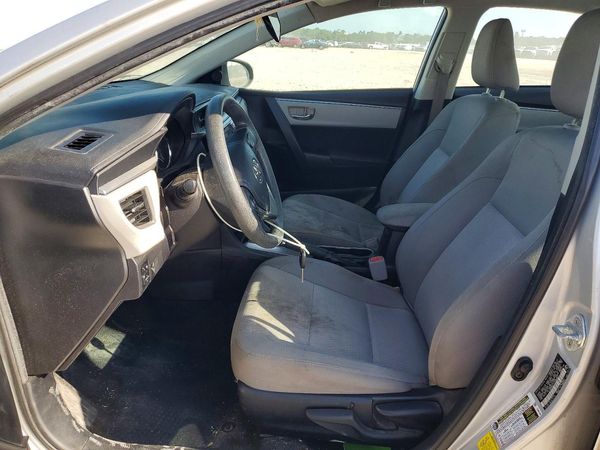 2015 TOYOTA COROLLA — DENT
