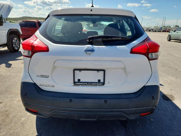 2020 NISSAN KICKS