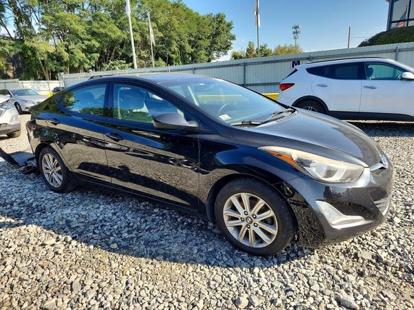 2014 HYUNDAI ELANTRA — Passenger 3/4