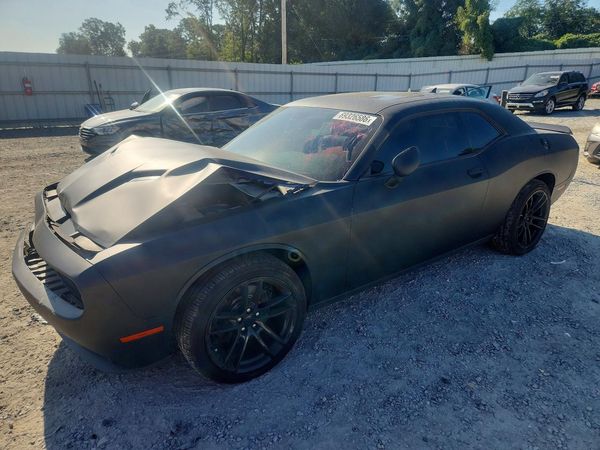 2019 DODGE CHALLENGER — Front 3/4