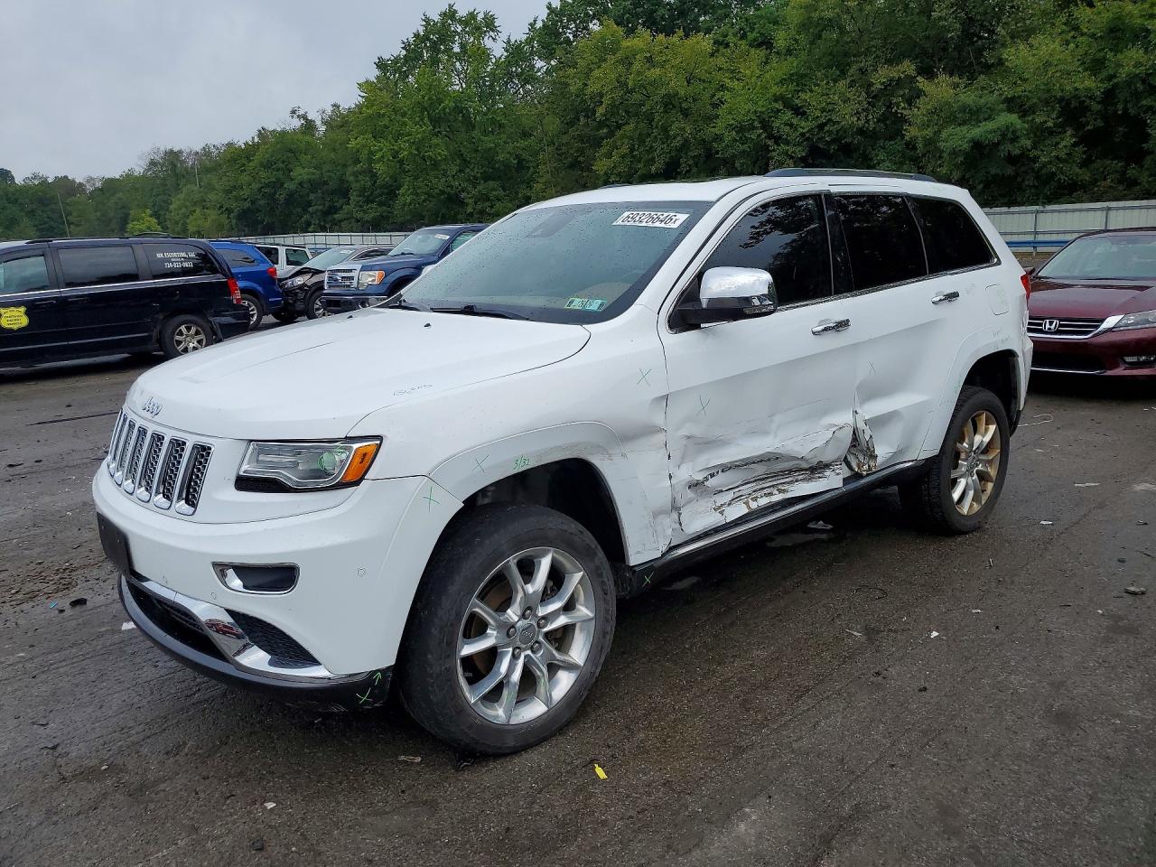 2016 JEEP GRAND CHEROKEE — Front 3/4