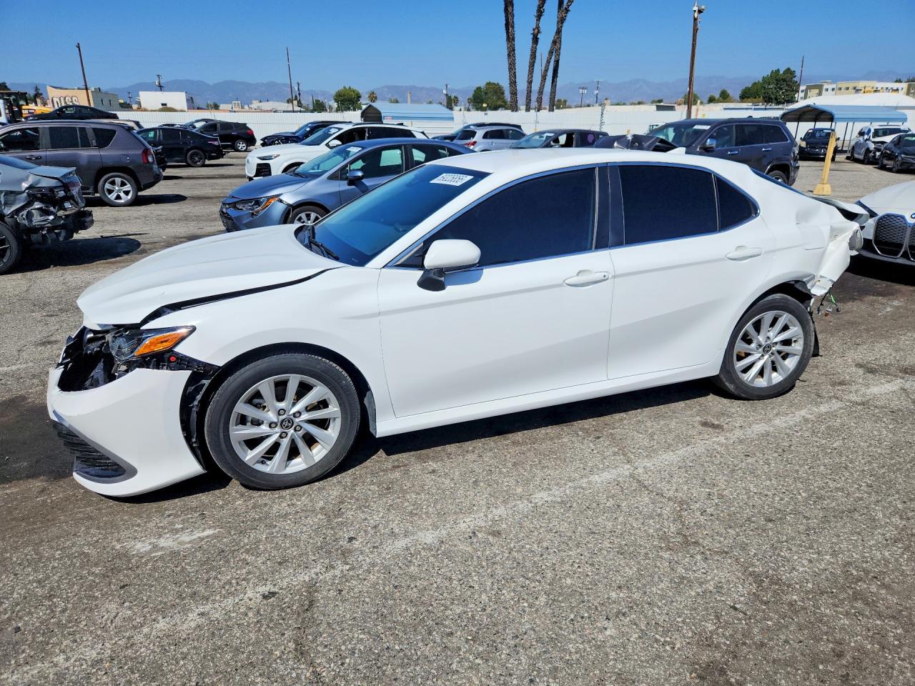 2024 TOYOTA CAMRY — Front 3/4