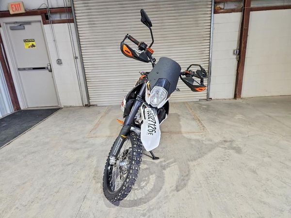 2015 KTM 690 — DIRF