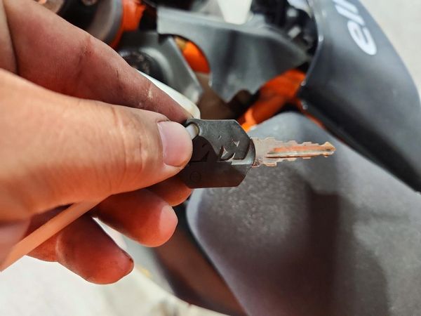 2015 KTM 690 — KEYF