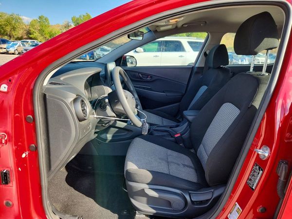 2022 HYUNDAI KONA — DENT
