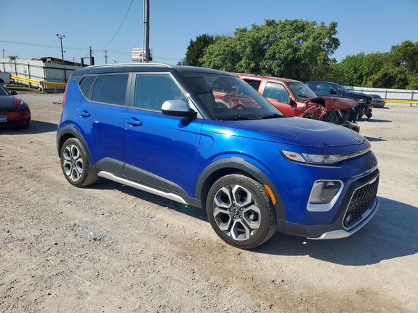 2021 KIA SOUL — Passenger 3/4