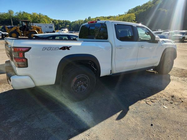 2025 NISSAN FRONTIER