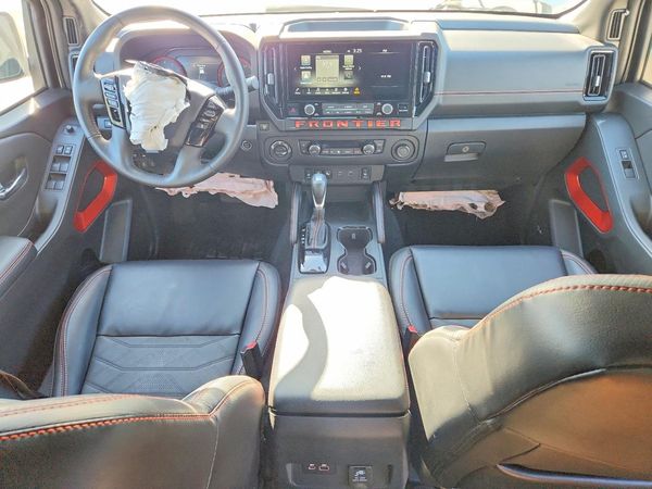 2025 NISSAN FRONTIER