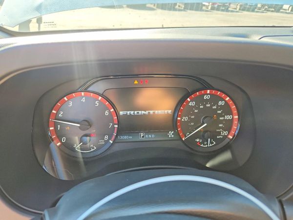 2025 NISSAN FRONTIER