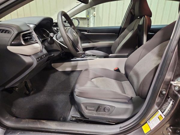 2019 TOYOTA CAMRY L/LE/SE/XLE — DENT