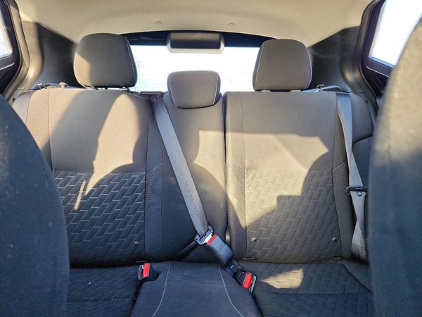 2021 NISSAN KICKS — SUVN