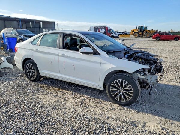 2019 VOLKSWAGEN JETTA — Passenger 3/4