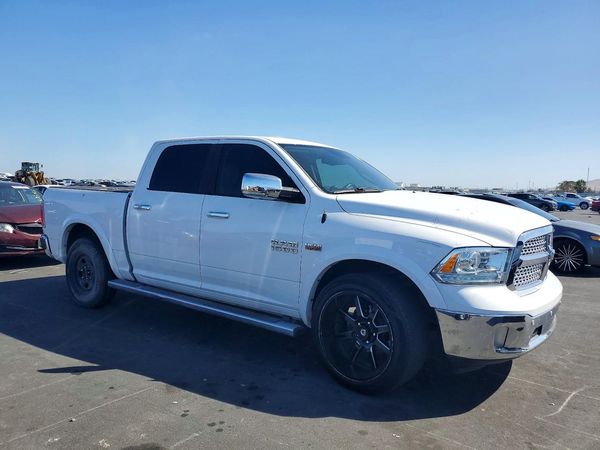 2014 RAM 1500 Laramie