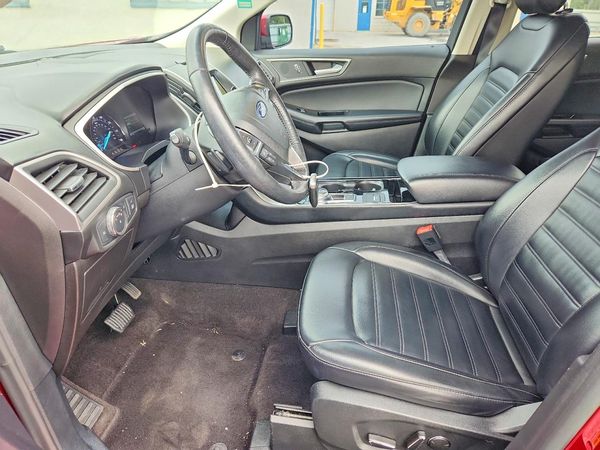 2019 FORD EDGE SEL — DENT