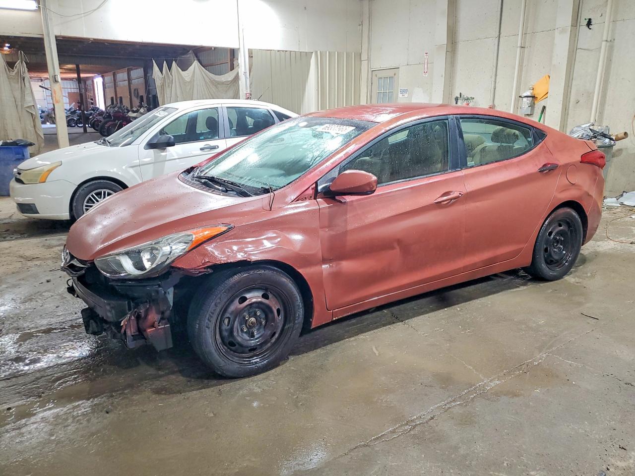 2013 HYUNDAI ELANTRA — Front 3/4