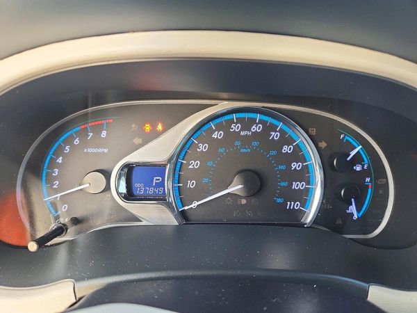 2014 TOYOTA SIENNA — ODOM