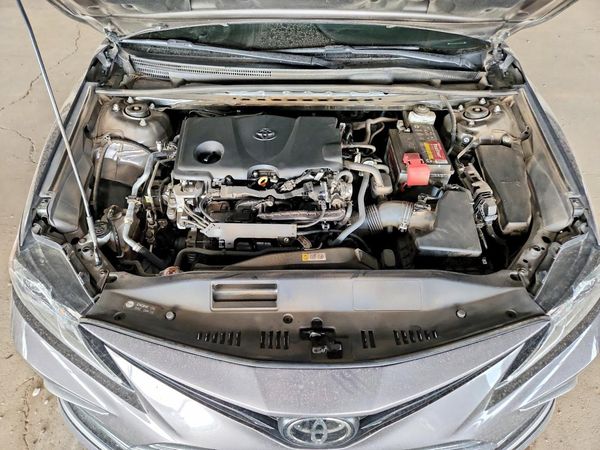 2024 TOYOTA CAMRY LE — Engine bay