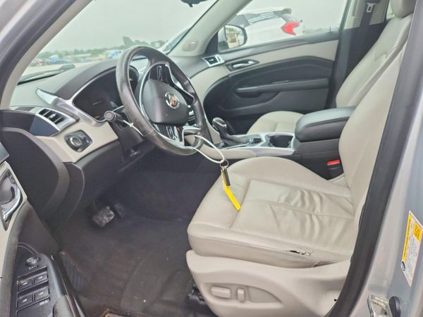 2013 CADILLAC SRX — DENT
