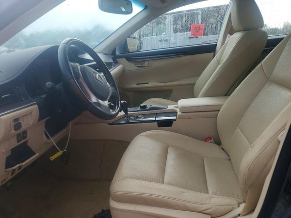 2014 LEXUS ES 350 — DENT