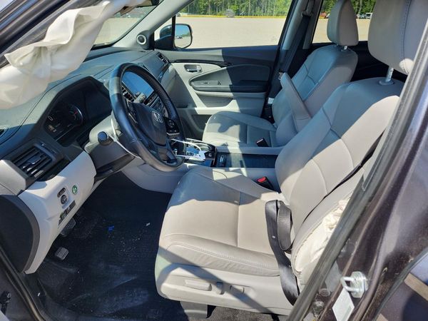2022 HONDA PILOT — DENT