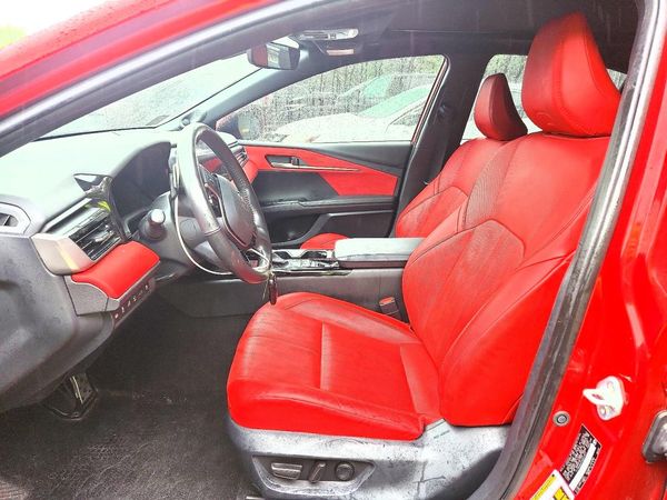 2025 TOYOTA CAMRY — DENT
