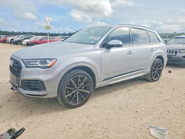 2021 AUDI Q7 — Front 3/4