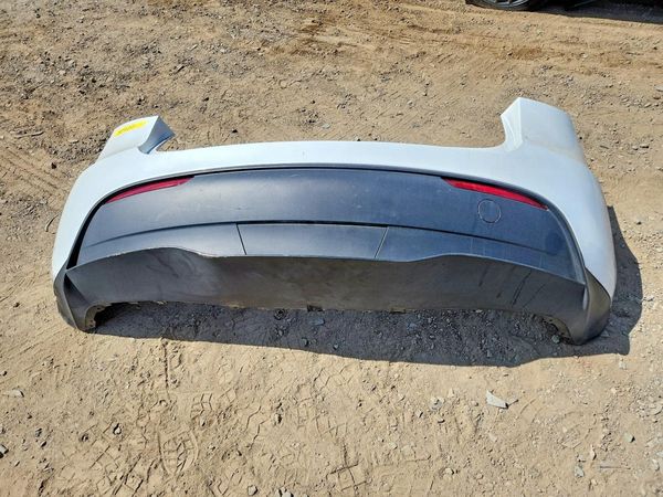 2023 TESLA MODEL Y — LOOS