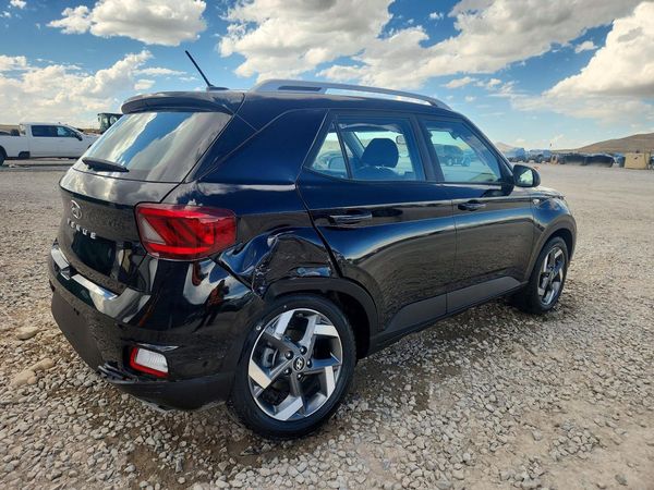 2025 HYUNDAI VENUE SEL, Limited — PSRA