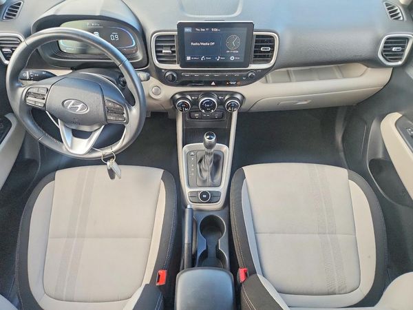 2025 HYUNDAI VENUE SEL, Limited — CKPT