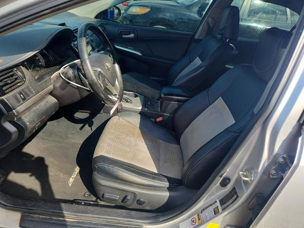 2014 TOYOTA CAMRY — DENT