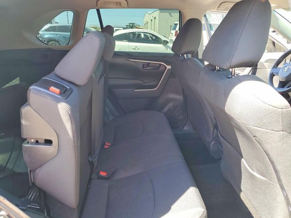 2020 TOYOTA RAV4 LE — PSRS