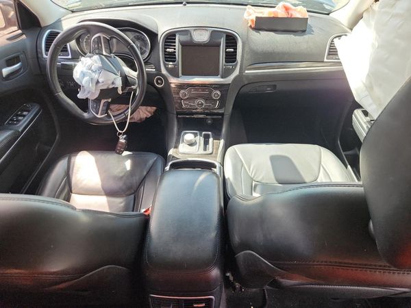 2015 CHRYSLER 300 Limited — CKPT