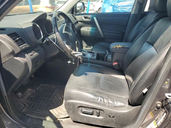 2012 TOYOTA HIGHLANDER Base/Hybrid — DENT