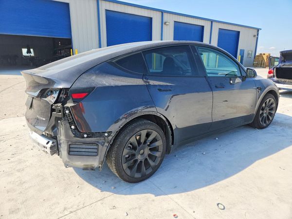 2025 TESLA MODEL Y — PSRA