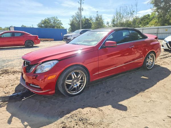 2013 MERCEDES-BENZ E — Front 3/4