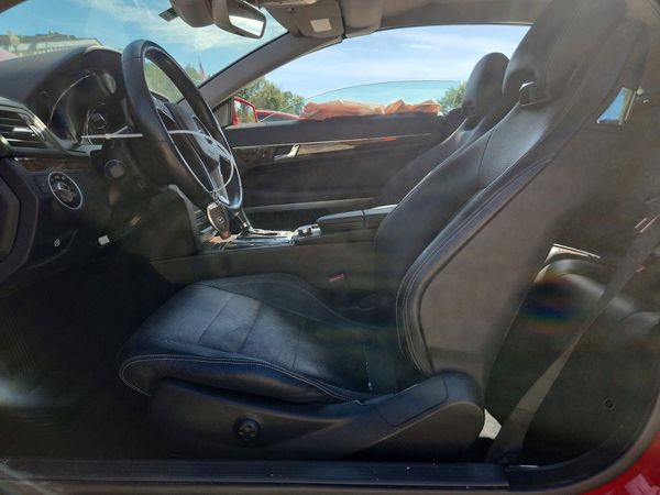 2013 MERCEDES-BENZ E — DENT