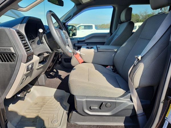 2020 FORD F150 — DENT