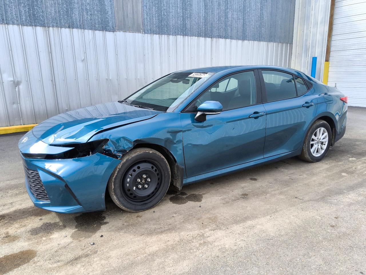 2026 TOYOTA CAMRY — Front 3/4