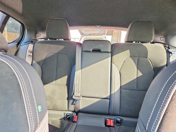 2023 VOLVO C40 Plus Dark — SUVN
