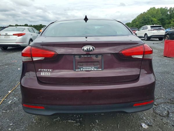 2018 KIA FORTE LX Base — DIRR