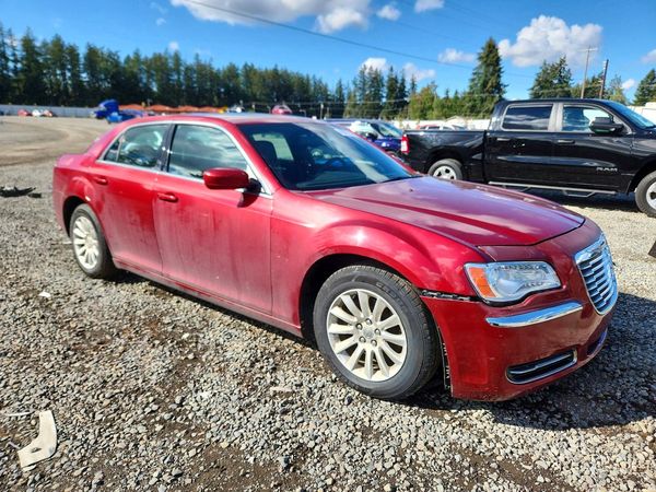 2014 CHRYSLER 300 — Passenger 3/4