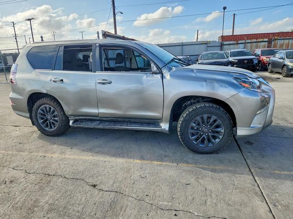2021 LEXUS GX 460 Premium — Passenger 3/4
