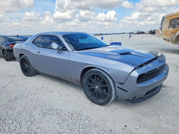 2016 DODGE CHALLENGER — Passenger 3/4