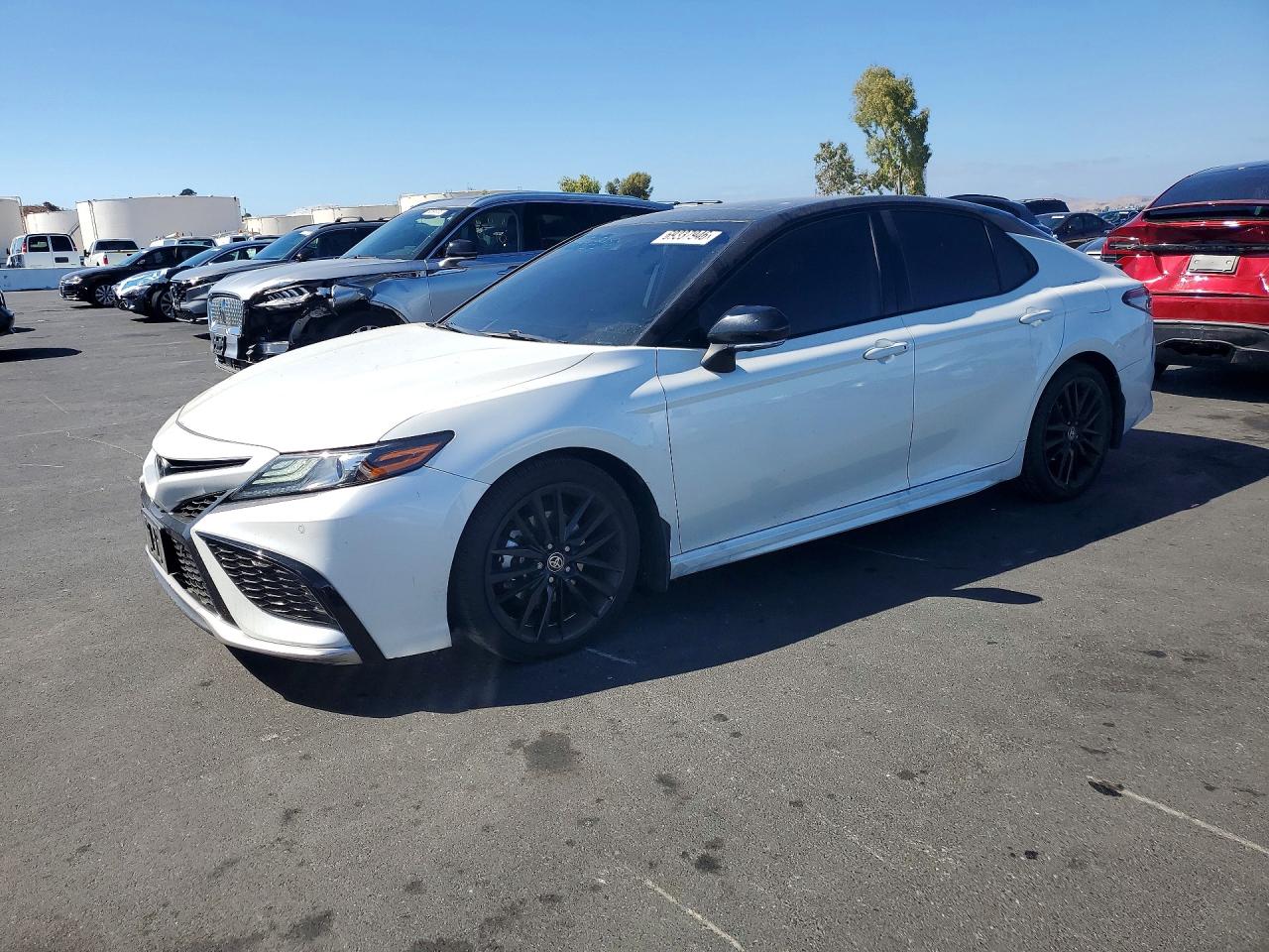 2023 TOYOTA CAMRY — Front 3/4
