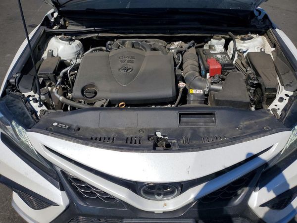 2023 TOYOTA CAMRY — Engine bay