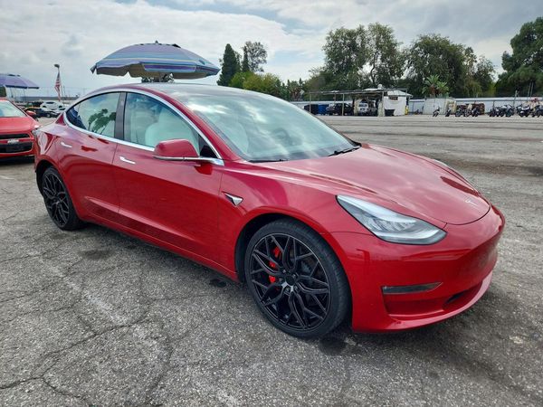 2019 TESLA MODEL 3 — Passenger 3/4