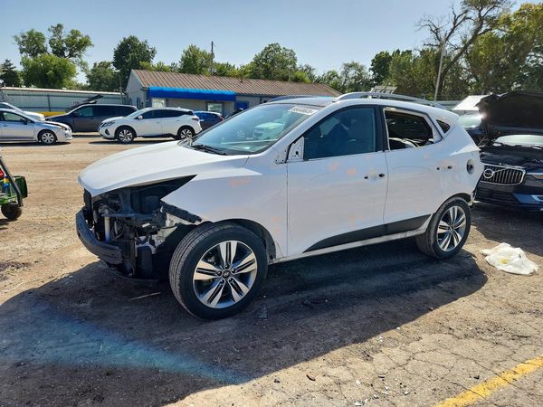 2015 HYUNDAI TUCSON — DSFA — Front 3/4
