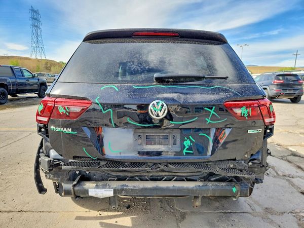 2019 VOLKSWAGEN TIGUAN 4Motion S — DIRR