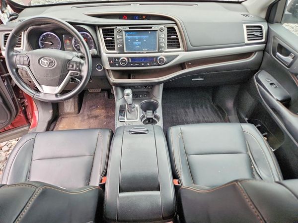 2017 TOYOTA HIGHLANDER SE/XLE — CKPT