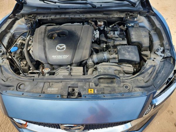 2018 MAZDA 6 — Engine bay